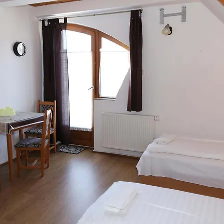 Tornyos Vendeghaz Apartment